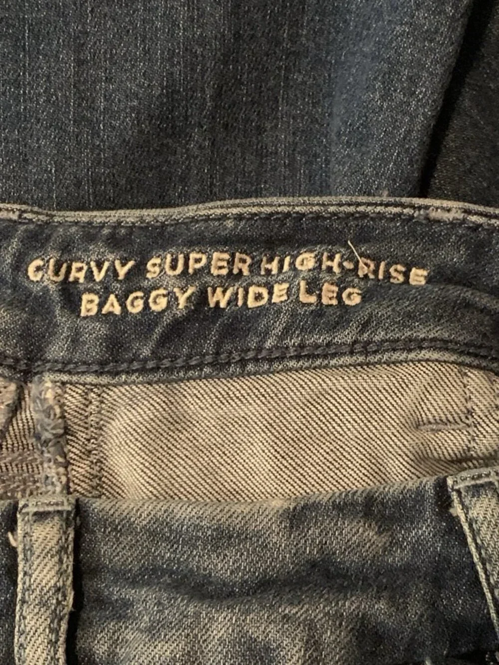 American Eagle Curvy Super High Rise Jeans Womens 0 -26x31 Blue Baggy Wide Leg